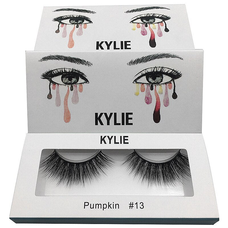 KYLIE JENNER NATURAL SOFT EYELASHES