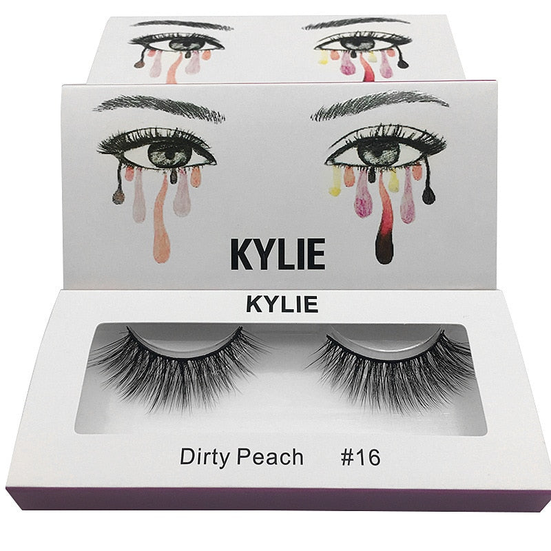 KYLIE JENNER NATURAL SOFT EYELASHES