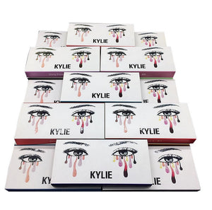 KYLIE JENNER NATURAL SOFT EYELASHES