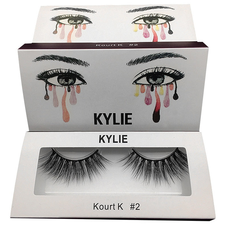 KYLIE JENNER NATURAL SOFT EYELASHES